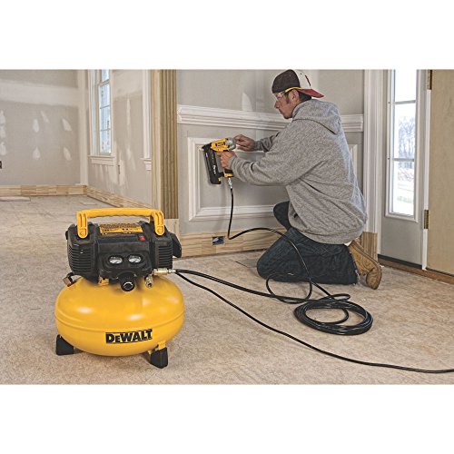 DeWalt Compresor de aire Combo Kit con clavadora Brad (DWC1KIT-B)