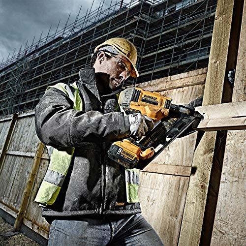 DeWalt DCN692P2-GB - 18V Li-Ion Inalámbrico Sin Escobillas 90Mm Clavadora Con 2 Baterías X 5Ah