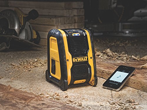 Dewalt DCR006-XJ Altavoz Bluetooth XR para funcionamiento con baterías 10.8V, amarillo