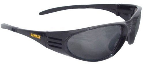 DeWalt dpg56b de 2 C Ventilador Black Frame Smoke Lens High Performance Protective Safety Glasses with wrapa Round Frame by Dewalt